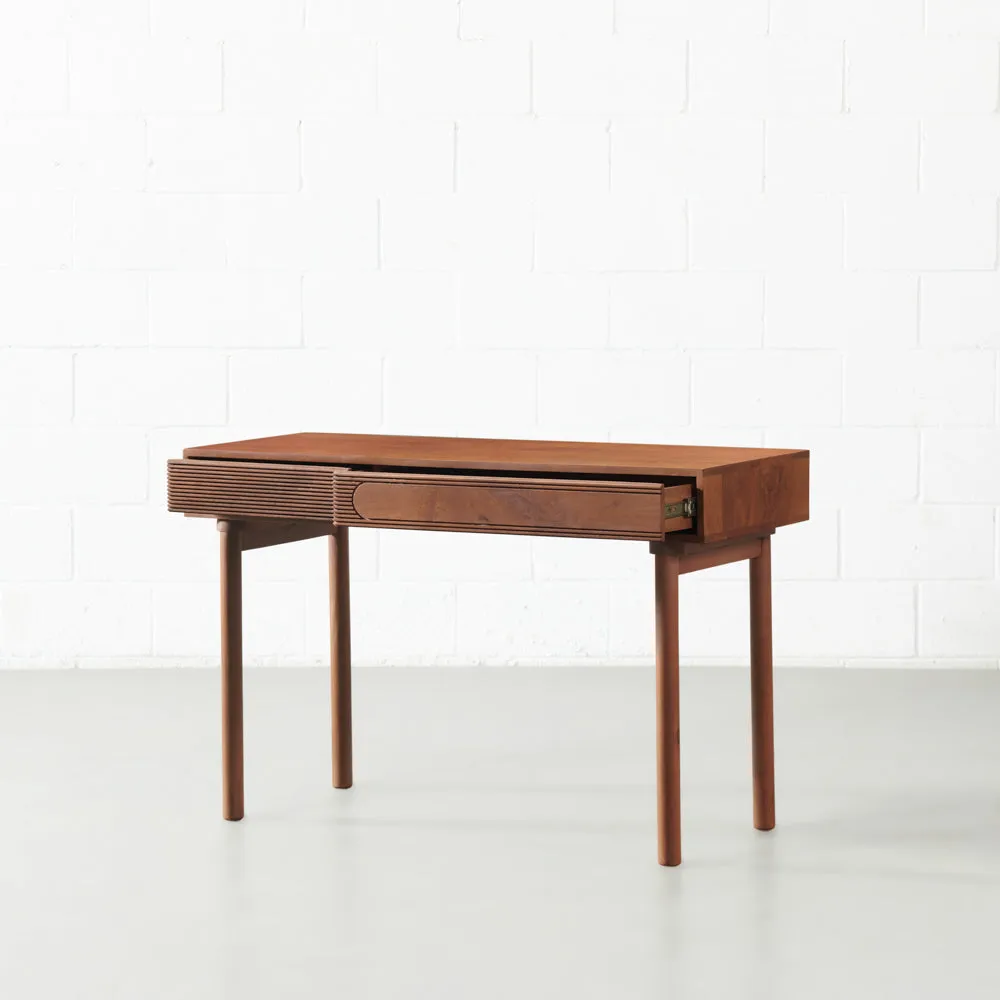 ELLIPSE - Mango Desk